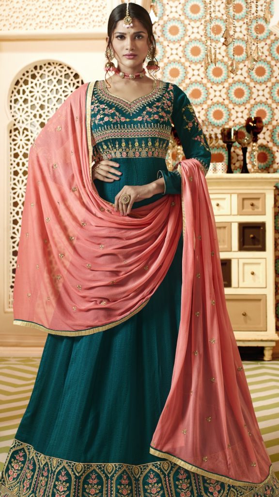 Pakistani-outfit-Anarkali